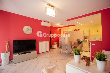 Foto Appartamento in Via Dei Badilanti, Corbetta di 90 m² con 4 locali