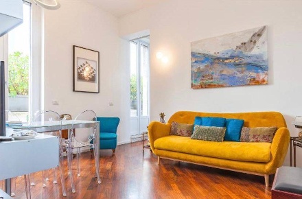 Foto Appartamento in Via Pinamonte Da Vimercate, Milano Moscova di 68 m²