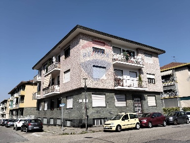 Foto Appartamento in Piazza Giovanni delle Bande Nere, Torino Sassi