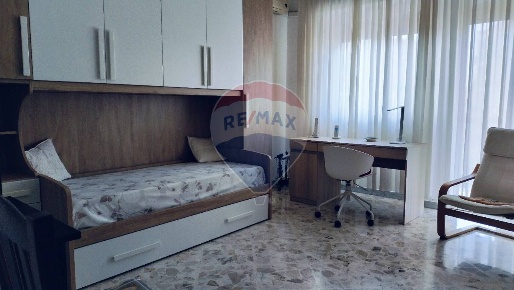 Foto Appartamento a Bari Poggiofranco di 10 m² con 5 locali in affitto
