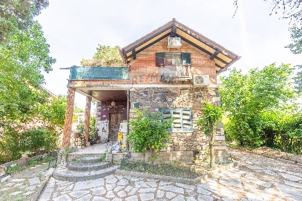 Foto Villa singola in Via Valle Del Bosco, Roma La Storta di 180 m²