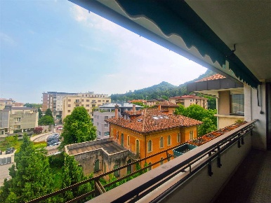 Foto Appartamento a Vittorio Veneto di 230 m² con 12 locali in vendita