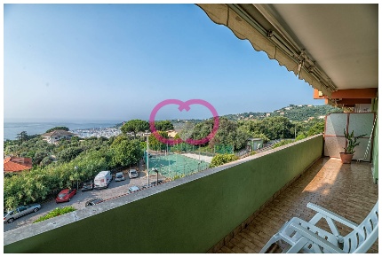 Foto Appartamento in via Nuova Cantalupo, Varazze Cantalupo di 75 m²