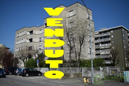 Foto Appartamento in via campagna, Cavenago di Brianza di 117 m² in vendita