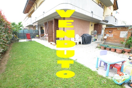 Foto Appartamento in via gaber, Cavenago di Brianza di 80 m² con 3 locali