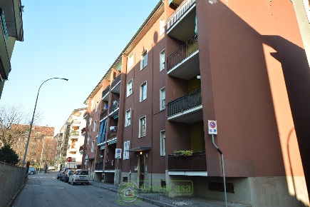 Foto Appartamento in VIA  DE  NICOLA, Cavenago di Brianza di 90 m²