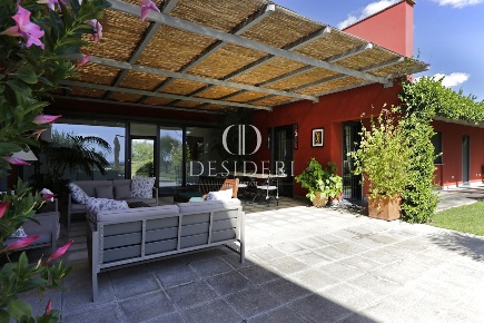 Foto Villa unifamiliare in Strada Belvedere, Montalto di Castro di 421 m²