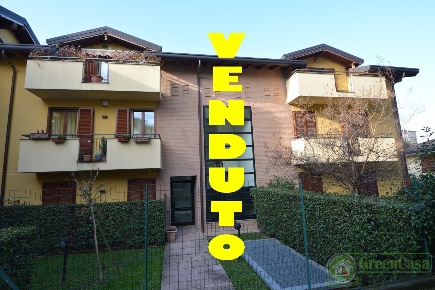 Foto Appartamento in VIA CURIEL, Cavenago di Brianza di 154 m² con 4 locali