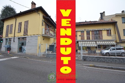 Foto Appartamento in via 24 maggio, Cavenago di Brianza di 40 m² in vendita