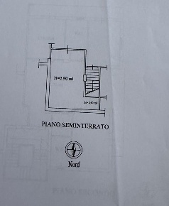 Foto Appartamento a Castello di Cisterna Centro di 120 m² con 3 locali