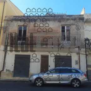 Foto Appartamento in PIAZZA DANTE, Villafranca Tirrena Centro di 135 m²