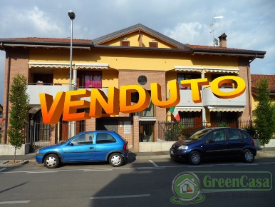 Foto Appartamento in via pasolini, Cavenago di Brianza di 145 m² in vendita