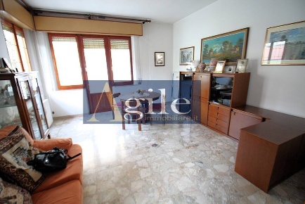Foto Appartamento in VIA GARIBALDI, Castel di Lama di 175 m² con 4 locali