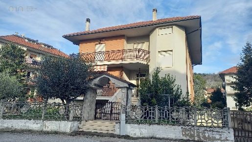 Foto Villa singola in Via Po, Castel di Lama Piattoni Villa Sant'Antonio