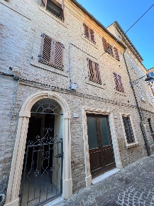Foto Appartamento in Via San Michele, Monte Urano Centro di 141 m²