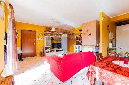 Foto Appartamento in Contrada Remartello, Loreto Aprutino Remartello