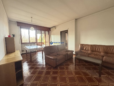 Foto Appartamento in VIA BAZZINI, Carnate di 90 m² con 3 locali in vendita