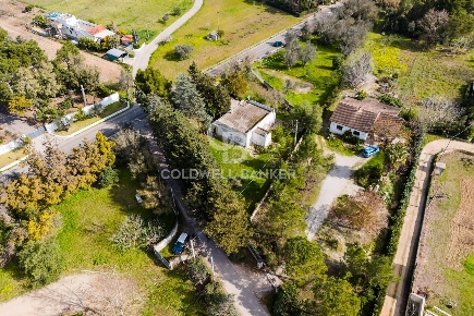 Foto Villa unifamiliare in Via Aradeo, Cutrofiano di 127 m² con 5 locali