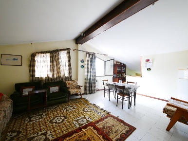 Foto Appartamento in piazza torquato tasso, Serramazzoni di 80 m²
