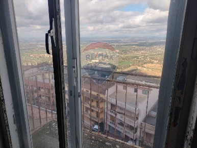 Foto Appartamento in C/so Europa, Chiaramonte Gulfi Centro di 160 m²