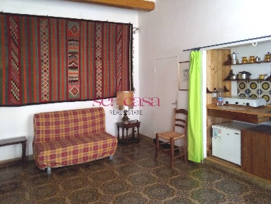 Foto Appartamento a Massa Marittima Centro di 100 m² con 5 locali