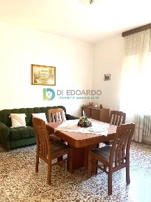 Foto Appartamento in Via della Libertà, Spinetoli Pagliare di 122 m²