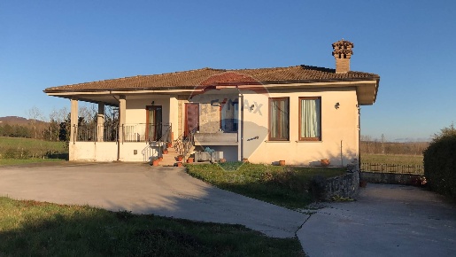 Foto Villa unifamiliare in Massari, Bojano Monteverde di 358 m² in vendita