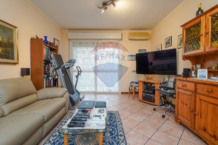 Foto Appartamento in via roma, Terno d'Isola Centro di 92 m² con 3 locali