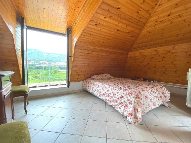 Foto Appartamento in Viale della Repubblica, Pietra Ligure Centro di 90 m²