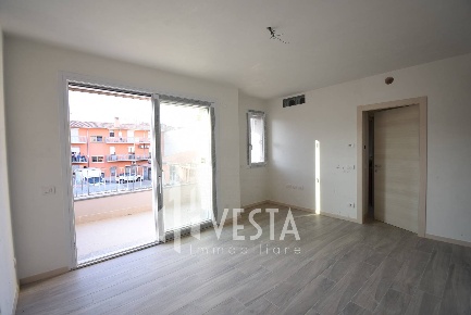 Foto Appartamento in Via Manzoni, Calusco d'Adda di 60 m² con 2 locali