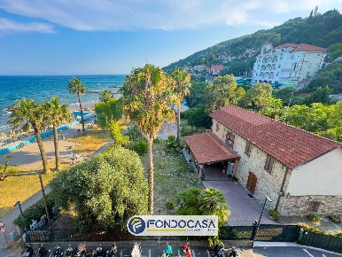 Foto Appartamento in Vicolo delle Vignette, Andora Marina Di Andora