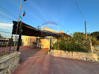 Foto Villa singola in C/da Colombo, Chiaramonte Gulfi di 131 m² in vendita