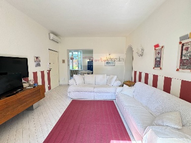 Foto Appartamento a Forte dei Marmi Centro di 107 m² con 3 locali