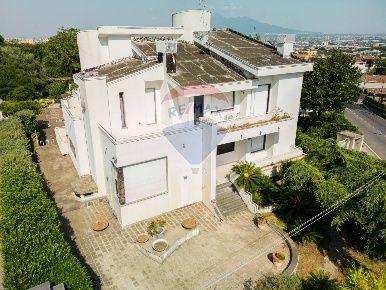 Foto Villa singola in Viale degli Aranci, Sant'Egidio del Monte Albino