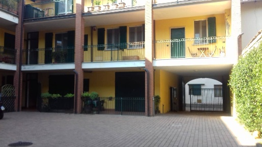 Foto Appartamento in Pirovano Visconti, Vedano Olona Centro di 80 m²