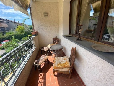 Foto Villa a schiera in Via della Barbiera, Forte dei Marmi Caranna