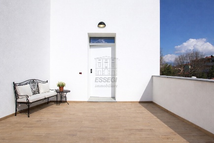 Foto Appartamento in Via delle Rose 141, Lucca Sant'Anna di 131 m²
