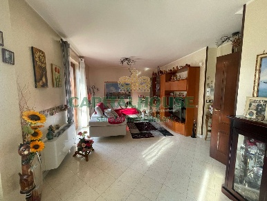 Foto Villa a schiera a Avella di 260 m² con 8 locali in vendita