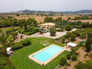 Foto Villa singola in Strada Cacciata Grande, Montalto di Castro di 500 m²