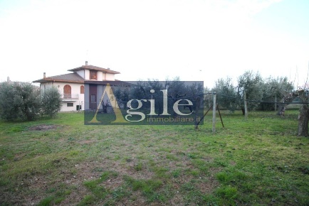 Foto Villa unifamiliare in via tre colli, Spinetoli di 315 m² con 10 locali