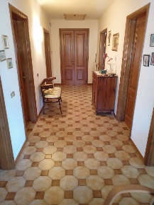 Foto Appartamento in porcari, Porcari Centro di 140 m² con 10 locali