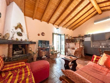 Foto Villa singola in crovacchi, Santa Maria di Licodia di 150 m²