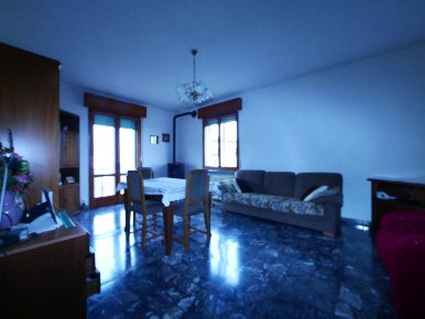 Foto Appartamento in via giardini nord 4000, Serramazzoni di 130 m²