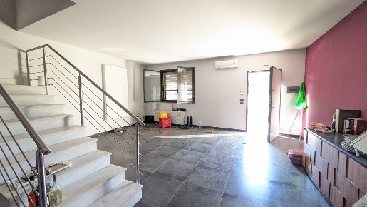 Foto Villa a schiera in VIALE carrubba, Solarino di 144 m² con 6 locali