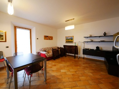 Foto Appartamento in Piazza Torquato Tasso, Serramazzoni di 90 m²