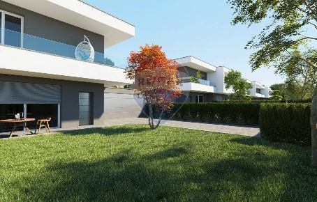 Foto Appartamento in via canova, Cadorago di 150 m² con 4 locali in vendita