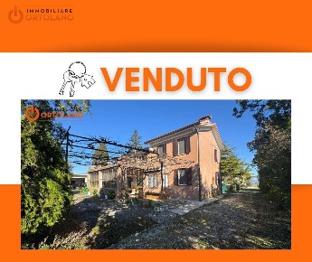 Foto Villa unifamiliare in via Isonzo Vecchio, Grado di 297 m² con 9 locali