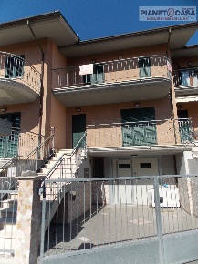 Foto Villa a schiera in Via Leonardo da Vinci, Spinetoli Pagliare di 250 m²