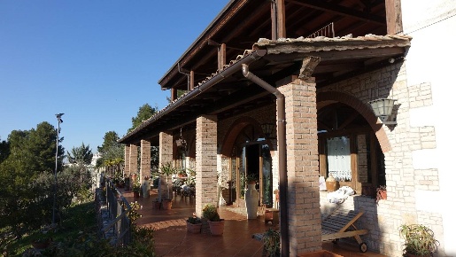 Foto Villa singola in Via Vecchia Gravina, Minervino Murge di 335 m²