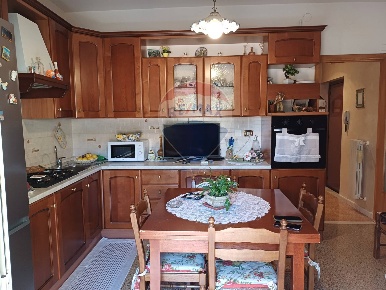 Foto Appartamento in via Gulfi, Chiaramonte Gulfi Centro di 80 m²